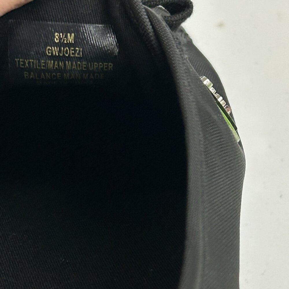 Guess  Joezi Platform Black Women’s 8.5M Fashion Sneakers Triangle Logo Plaque - Picture 11 of 16